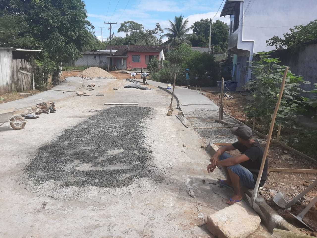 Camacã: Mais Ruas são calçadas em Camacã e distritos
